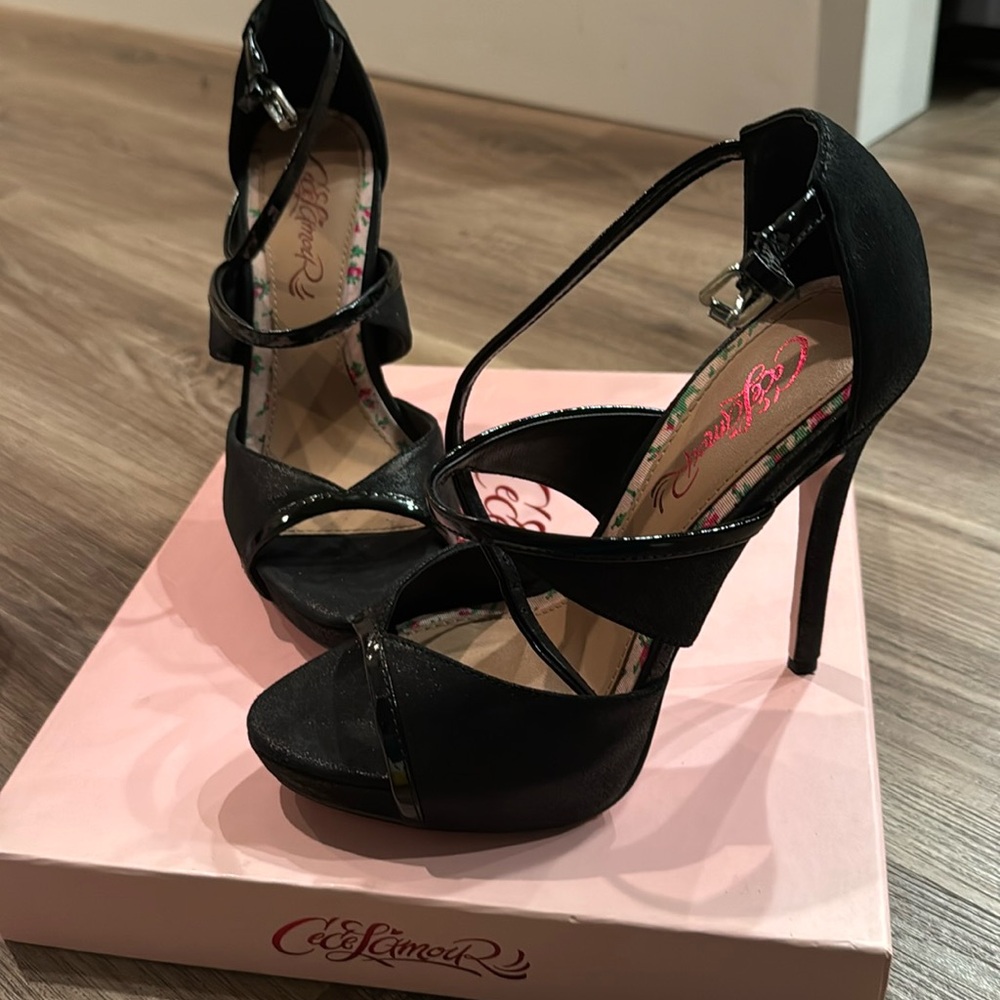 Cece Lamour subtle sparkle heels